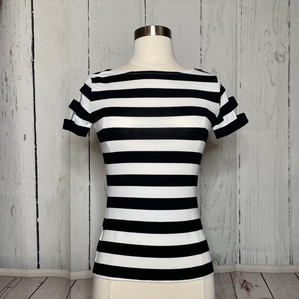 Cache black and white striped top